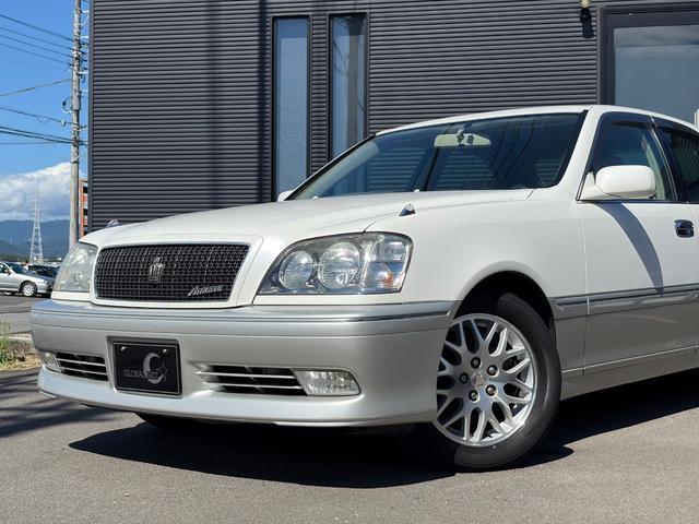 1999 Toyota Crown Athlete – thumbnail 2