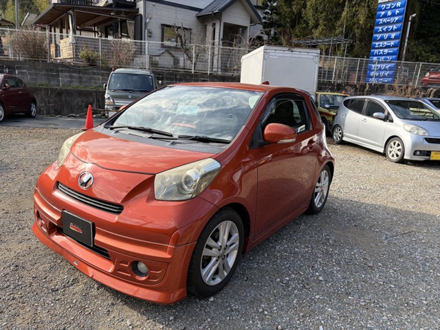 2011 Toyota iQ