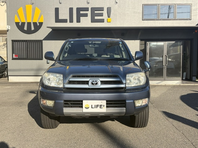 2004 Toyota Hilux Surf – thumbnail 2