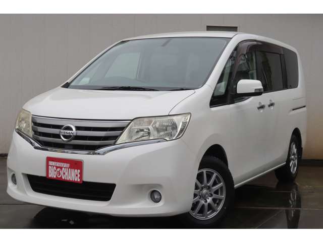2011 Nissan Serena – thumbnail 2