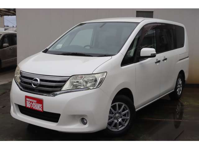 2011 Nissan Serena – thumbnail 4