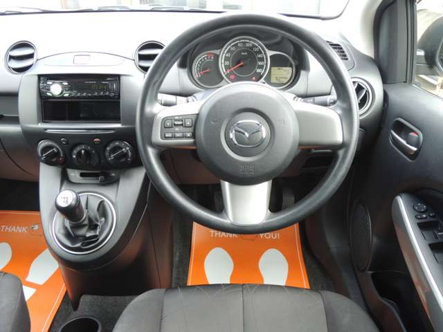 2011 Mazda Demio – thumbnail 3