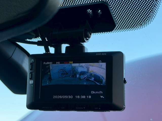 2011 Mazda Demio – thumbnail 3