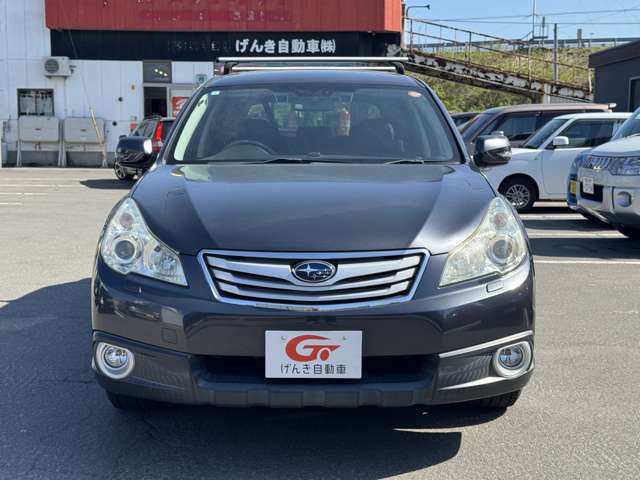 2011 Subaru Legacy Outback – thumbnail 3
