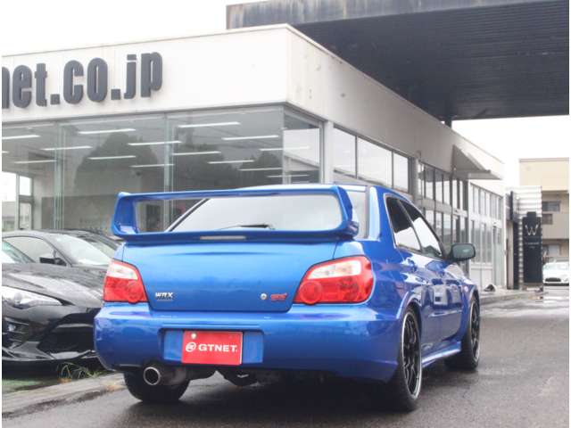 2004 Subaru Impreza STI – thumbnail 2