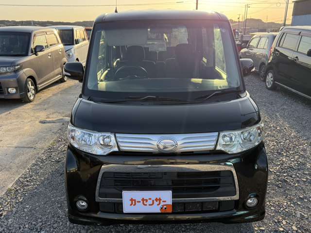 2011 Daihatsu Tanto – thumbnail 2