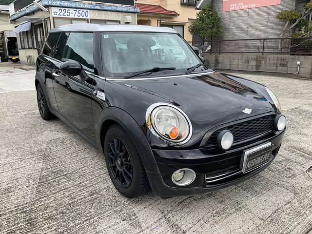 2010 MINI MINI Clubman – thumbnail 2