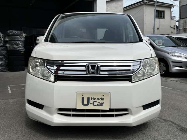 2011 Honda Stepwgn – thumbnail 3
