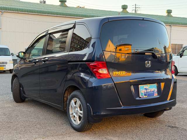 2009 Honda Freed – thumbnail 4