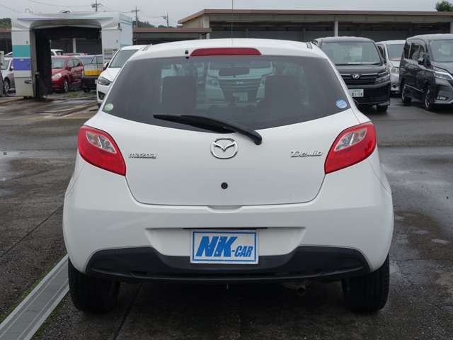 2011 Mazda Demio – thumbnail 3