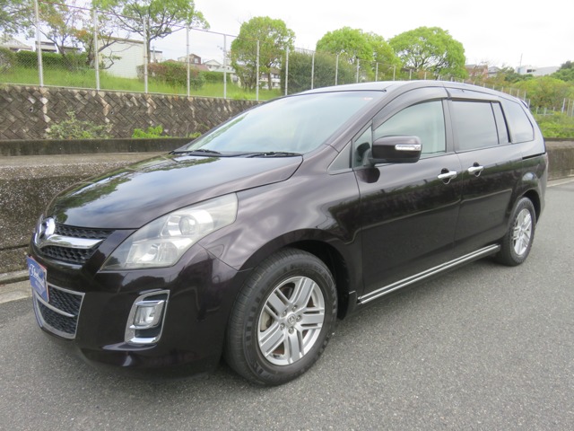 2011 Mazda MPV