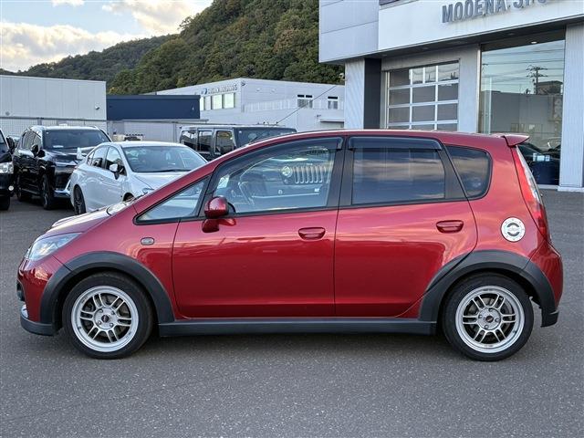 2006 Mitsubishi Colt – thumbnail 4