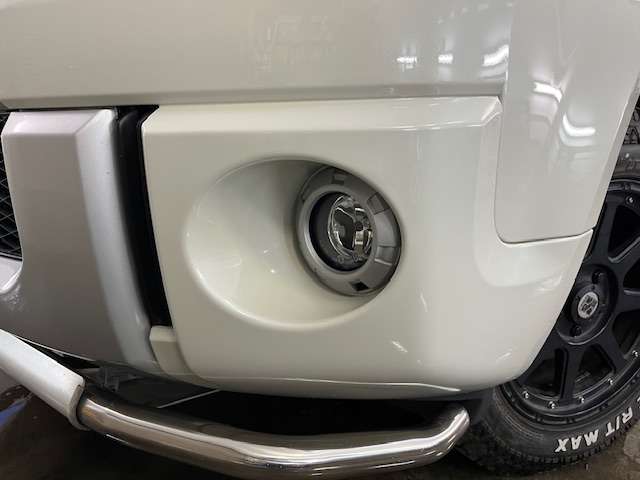 2011 Mitsubishi Delica D:5 – thumbnail 4