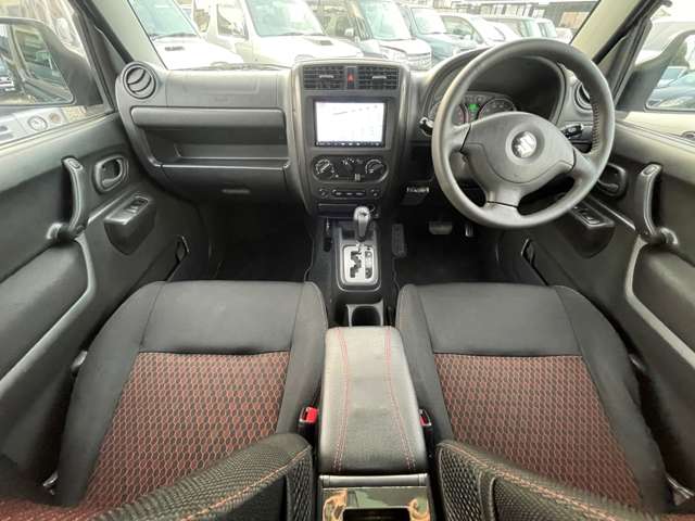 2007 Suzuki Jimny – thumbnail 3
