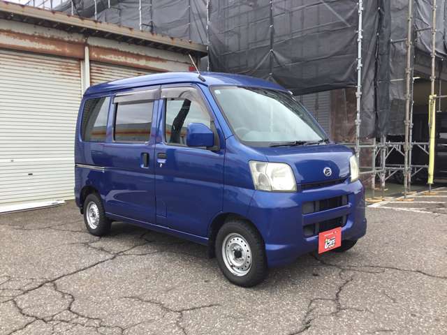 2005 Daihatsu Hijet Cargo – thumbnail 2