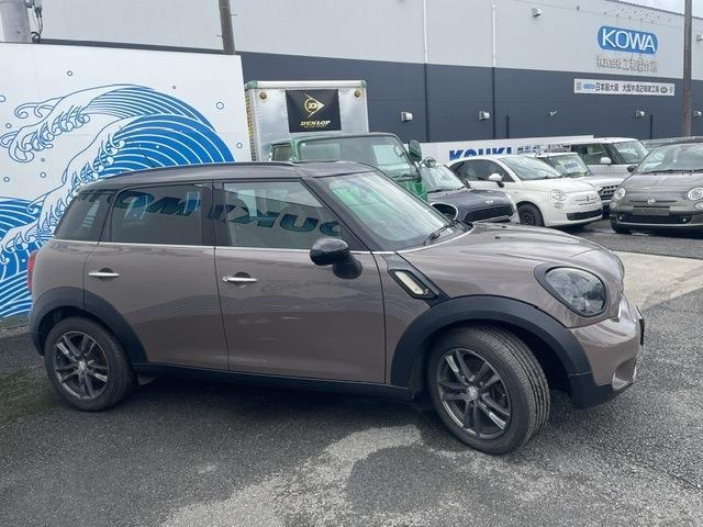2011 MINI MINI Crossover – thumbnail 4