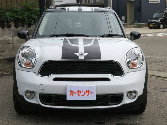 2011 MINI MINI Crossover – thumbnail 2