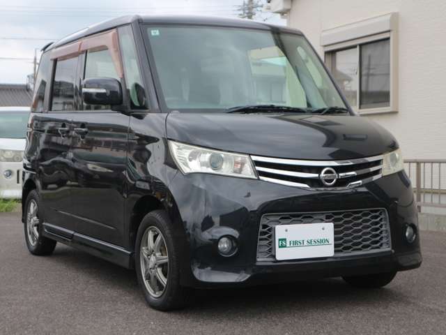 2011 Nissan Roox – thumbnail 3