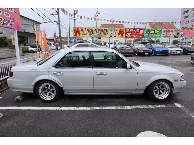 1996 Nissan Laurel – thumbnail 4