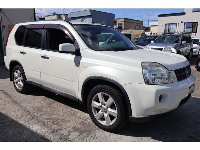 2009 Nissan X-Trail – thumbnail 3