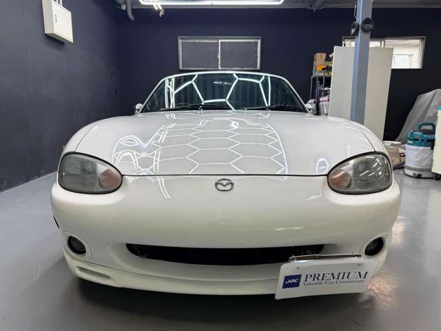 1999 Mazda Roadster – thumbnail 2