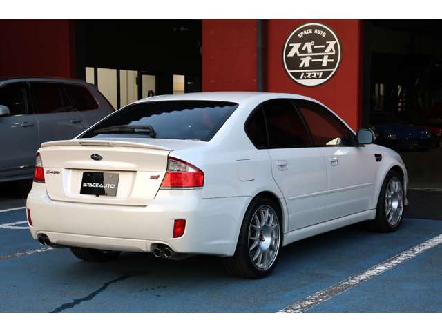2008 Subaru Legacy B4 – thumbnail 2