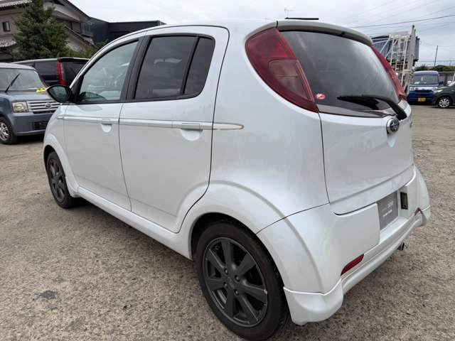 2006 Subaru R2 – thumbnail 4