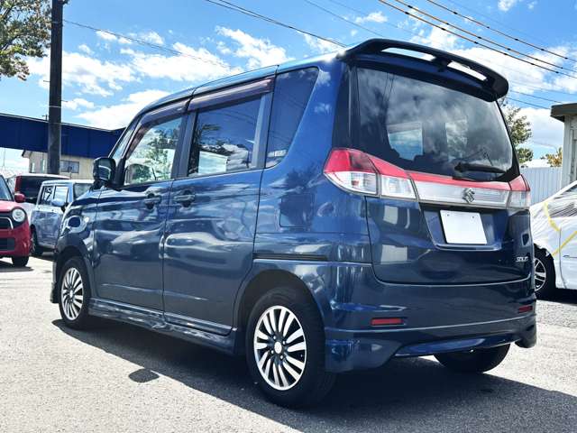 2011 Suzuki Solio – thumbnail 3