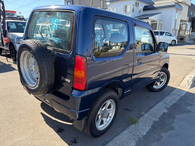 2009 Suzuki Jimny – thumbnail 3