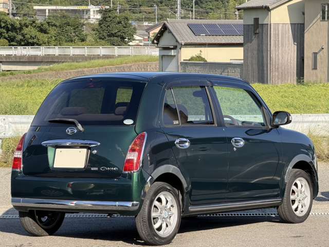 2005 Daihatsu Mira Gino – thumbnail 2