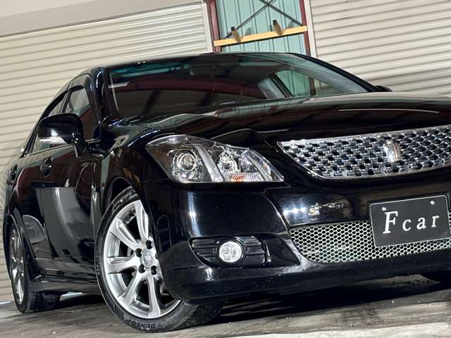2009 Toyota Crown Athlete – thumbnail 3