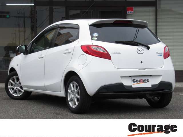 2011 Mazda Demio – thumbnail 2