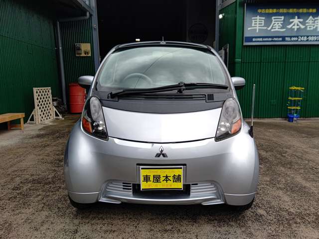 2011 Mitsubishi i – thumbnail 2