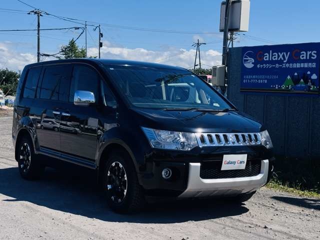 2011 Mitsubishi Delica D:5