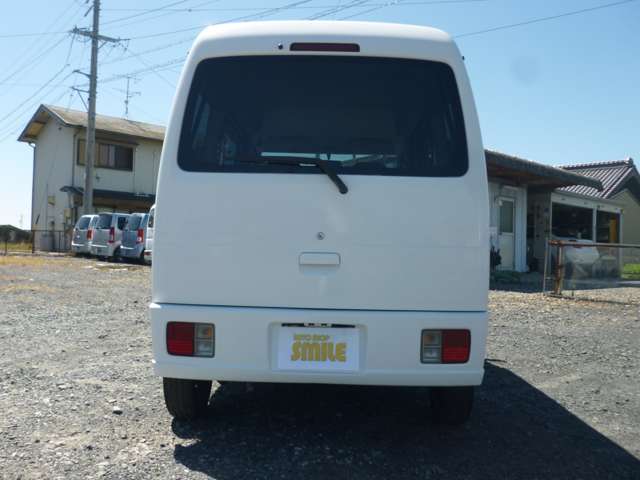 2011 Suzuki Every – thumbnail 4