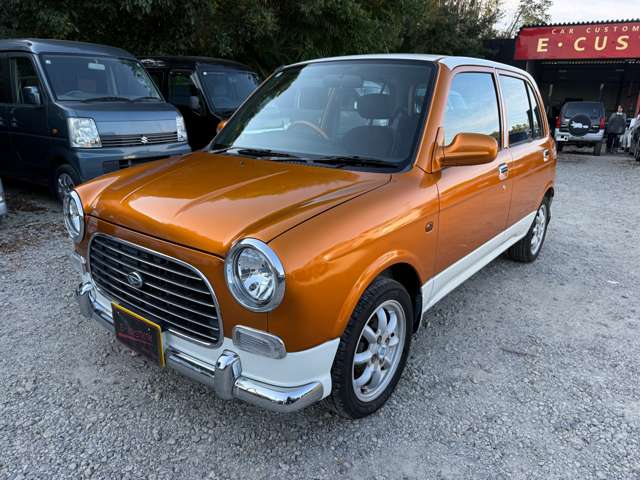 2000 Daihatsu Mira Gino – thumbnail 3