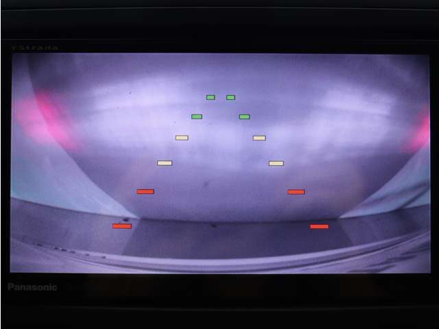 2011 Toyota Alphard – thumbnail 3