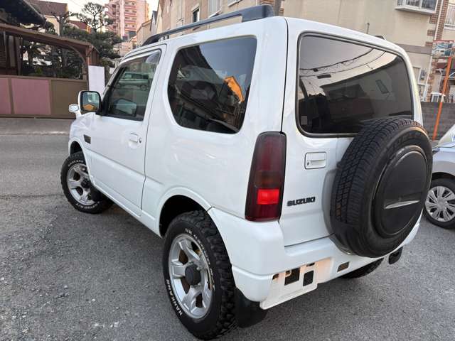 2004 Suzuki Jimny – thumbnail 4