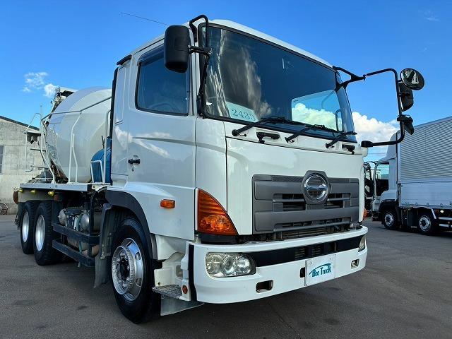 2010 Hino Profia – thumbnail 4