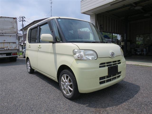 2011 Daihatsu Tanto – thumbnail 3