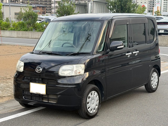 2010 Daihatsu Tanto