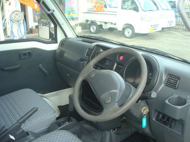 2007 Daihatsu Hijet Truck – thumbnail 2