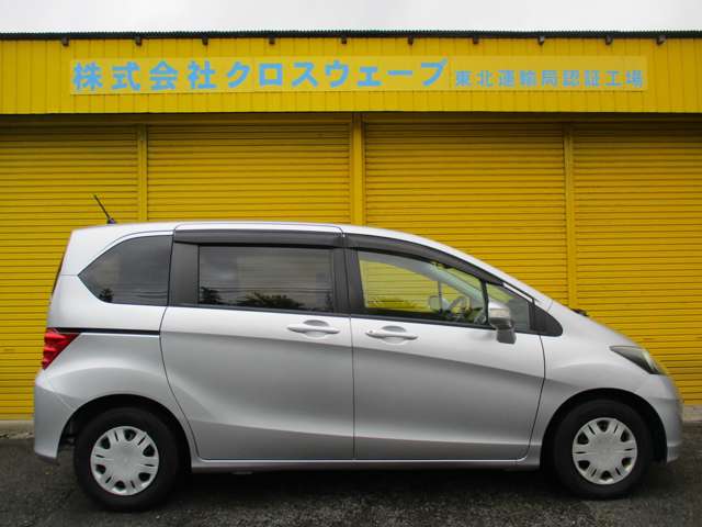 2011 Honda Freed – thumbnail 3