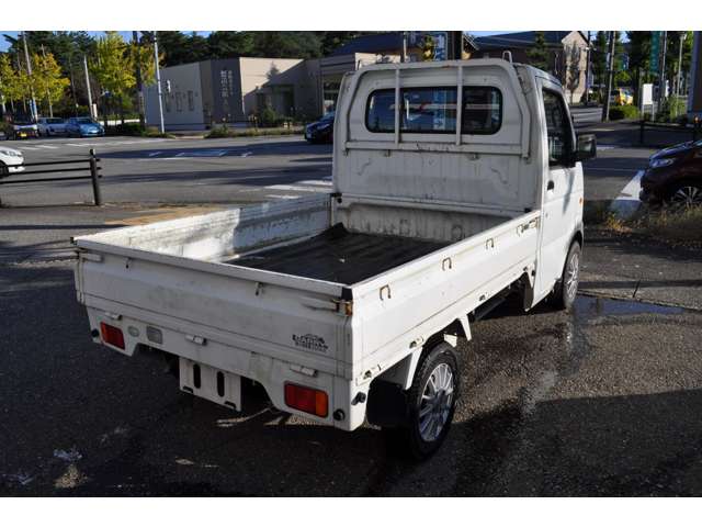 2010 Suzuki Carry – thumbnail 4