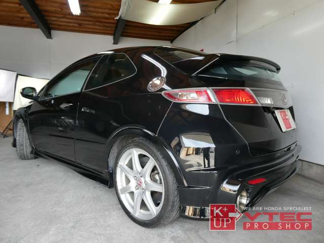 2011 Honda Civic Type R Euro – thumbnail 4