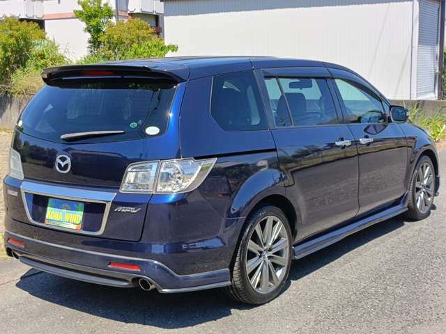 2009 Mazda MPV – thumbnail 2