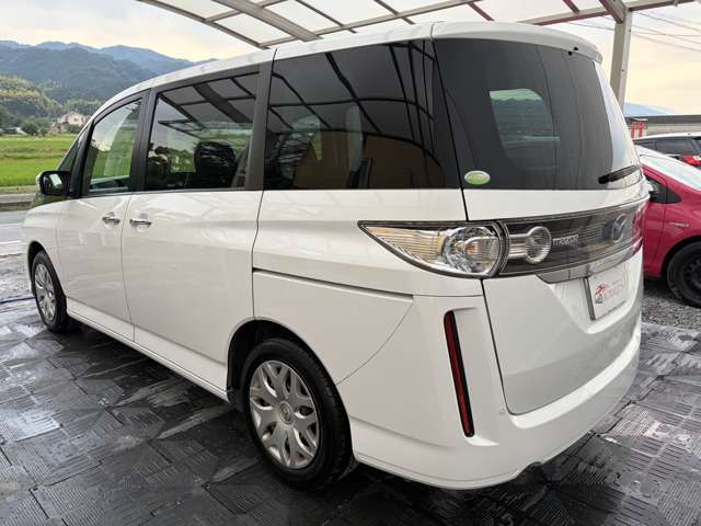 2011 Mazda Biante – thumbnail 4