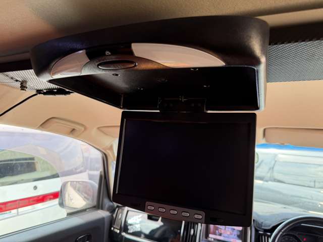 2007 Mitsubishi Delica D:5 – thumbnail 4