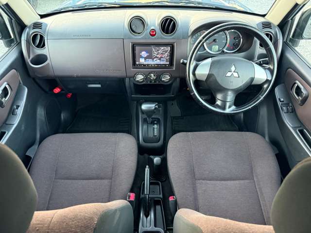 2009 Mitsubishi Pajero Mini – thumbnail 2