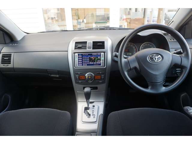 2011 Toyota Corolla Fielder – thumbnail 4